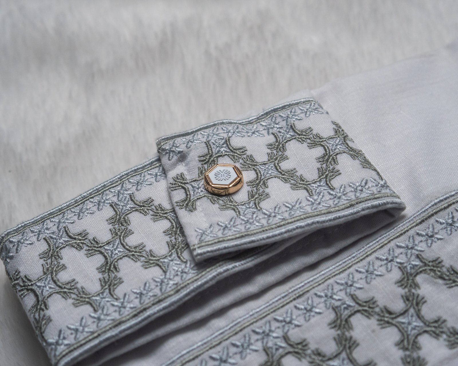 Turkish Thread White - Image 2